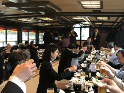 屋形船 屋形船